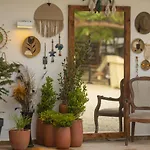 Nomade Caravan Camping