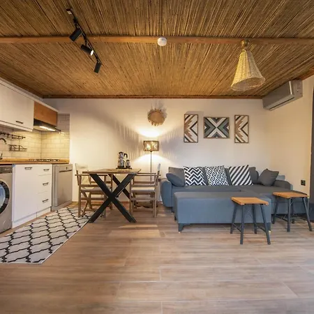 Campingplatz Nomade Caravan