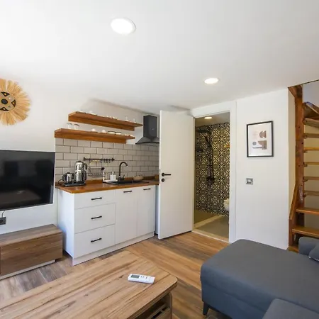 Kemping Nomade Caravan *