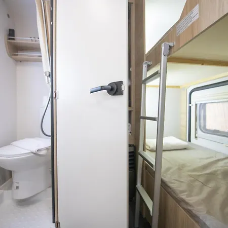 Nomade Caravan Kemping *